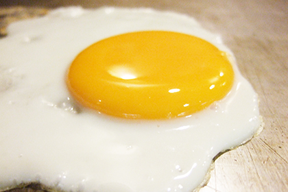 卵は京都産の赤玉「京の滴」を使用